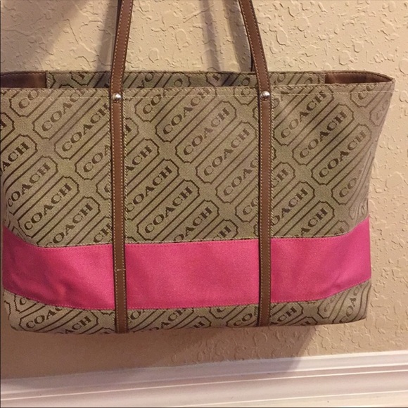Large Coach Zip Tote - Picture 2 of 8